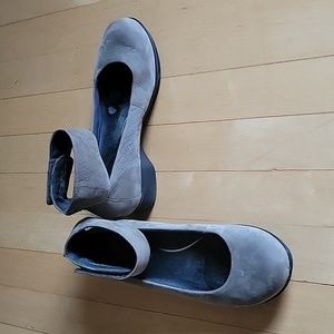 Dansko Grey Suede Ankle Strap Maryjane Ballet Shoe - 36/6